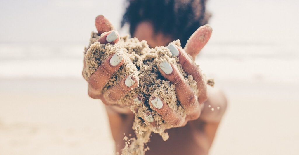 Nail-Trends-for-Summer-2022-62c6db91cc19e