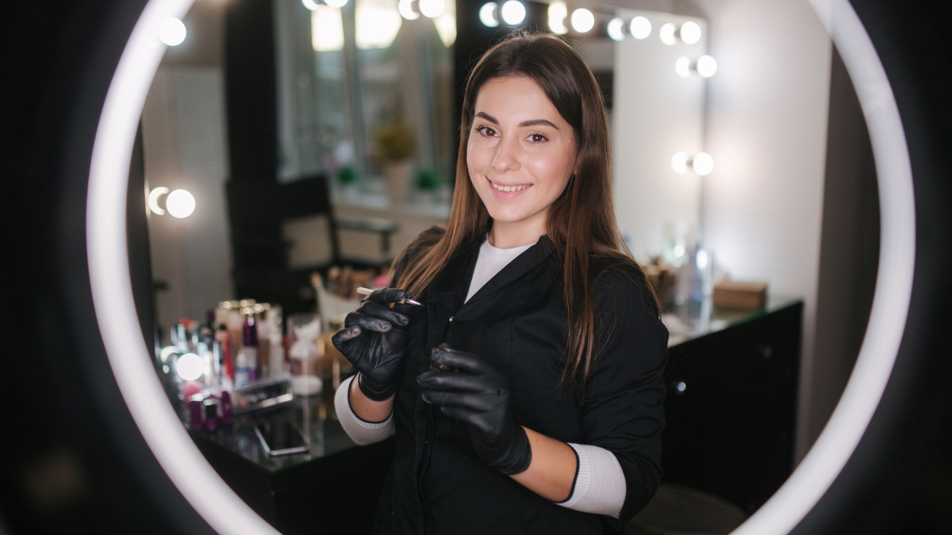 Four Benefits of a Career in Cosmetology